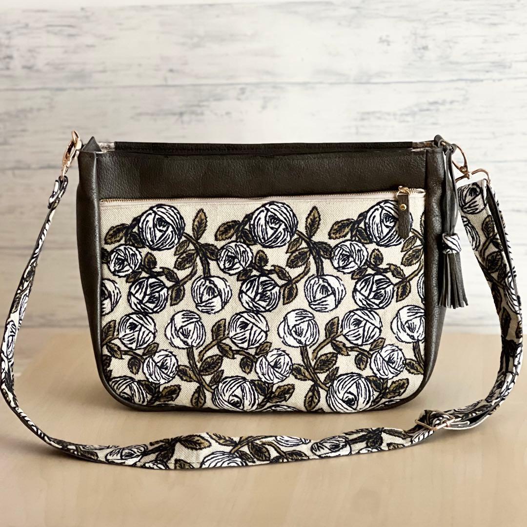 Yuki様　オーダー用　ミナペルホネン&本革 ショルダーバッグ