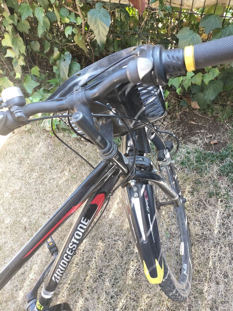 【直接引取限定】ブリジストン　クロスファイヤージュニア　26インチ