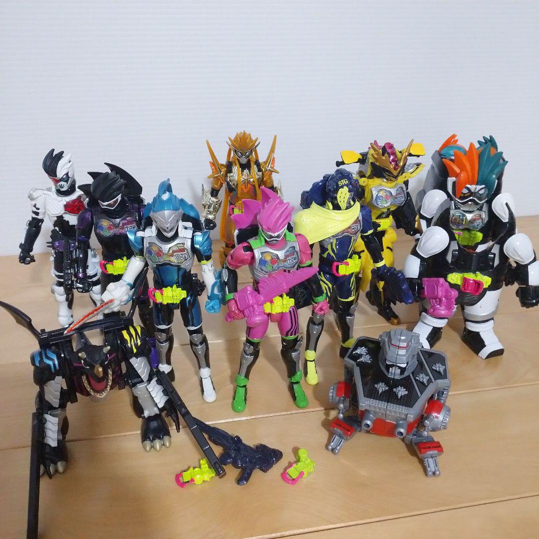 仮面ライダーエグゼイド LVURレベルアップライダーシリーズ