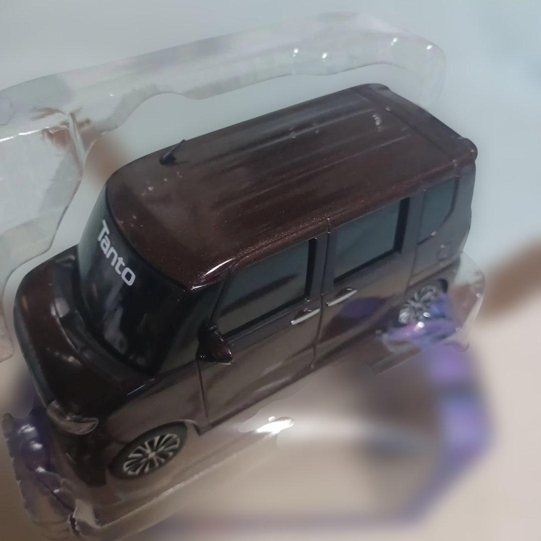 ダイハツ　　タント　　ブラック & ワインレッド　２種類セット　　プルバックカー