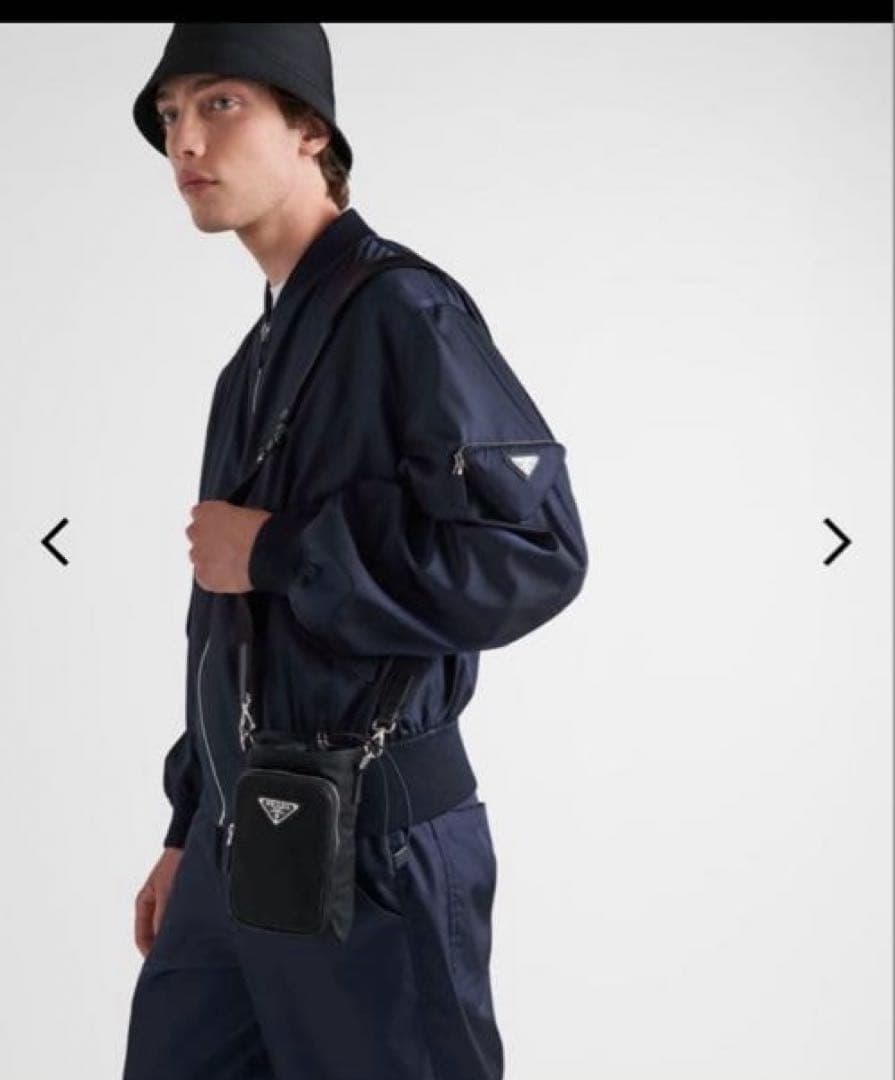 PRADA. Re-Nylon スマートフォンケース