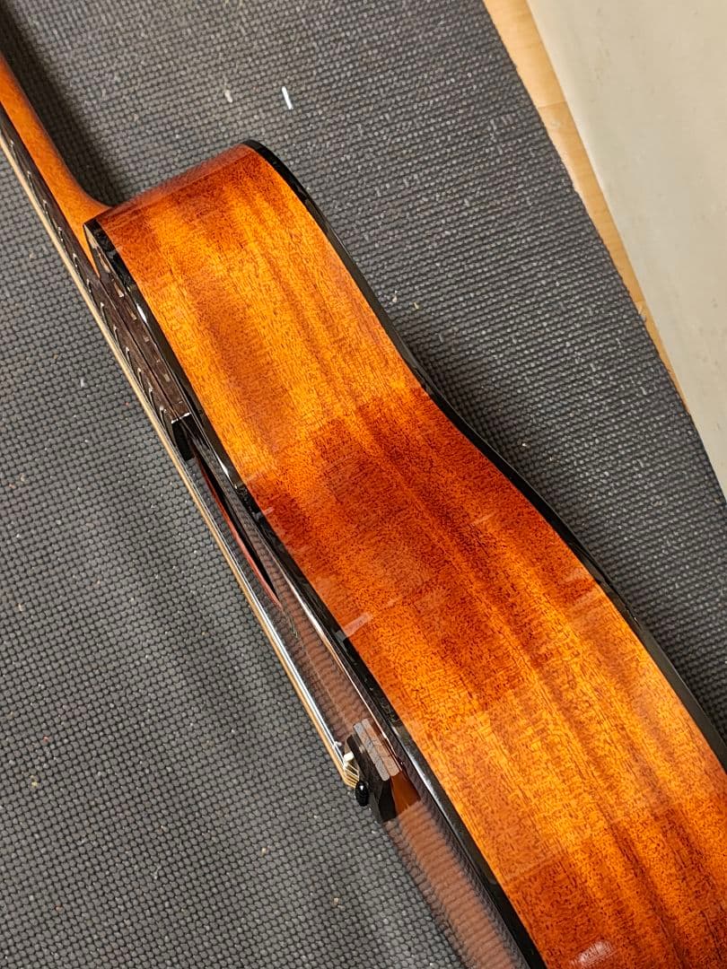 単板トップAria 201TS/美品ギグケース＆オマケ