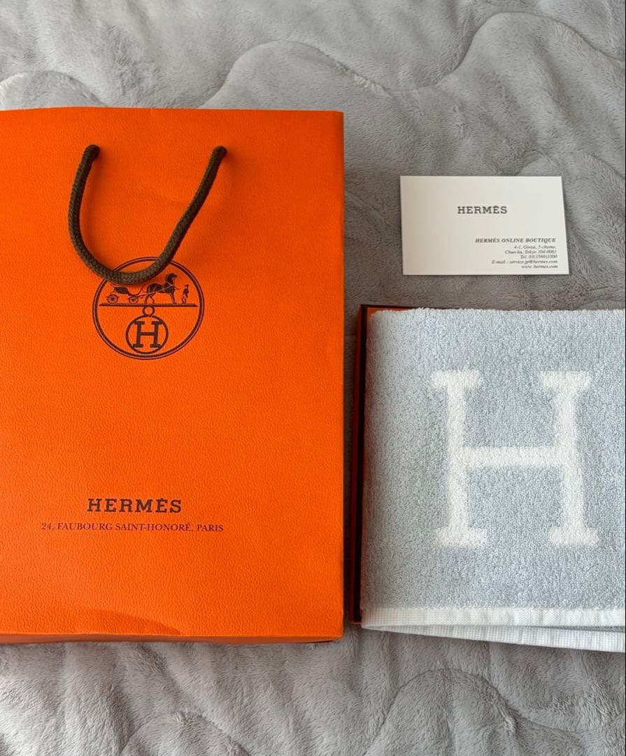 新品未使用　箱付き　HERMES カレタオル 《アヴァロン》ブルーグラシエ