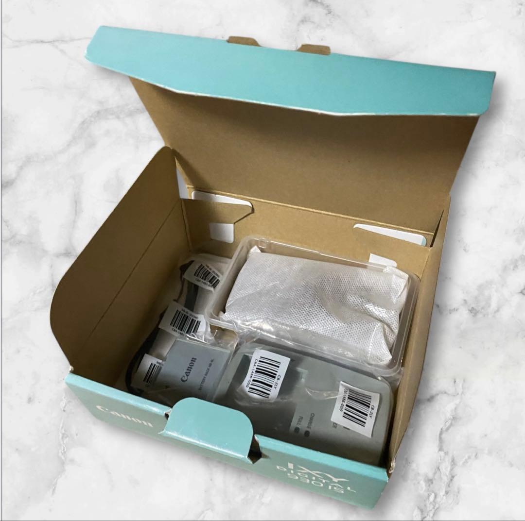 【完品】Canon IXY DIGITAL 930 IS 箱付き/シルバー