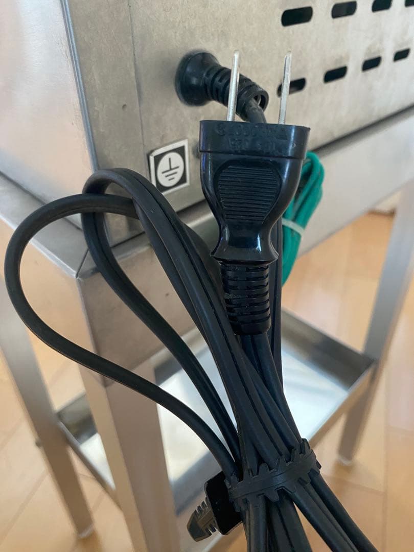 タオルスチーマー　＋　専用ステンレス台　ヤスター製　理容　タオル蒸し器