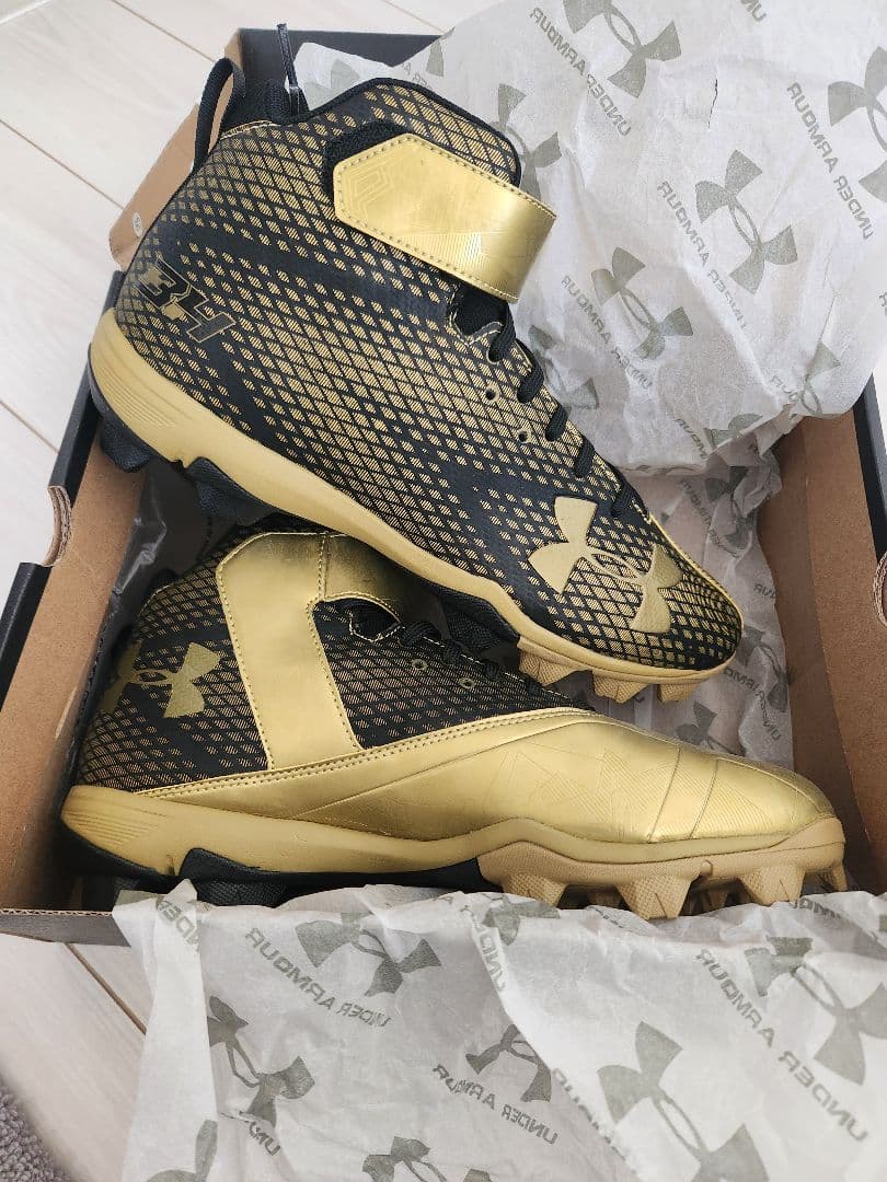 海外限定　アンダーアーマー野球スパイク