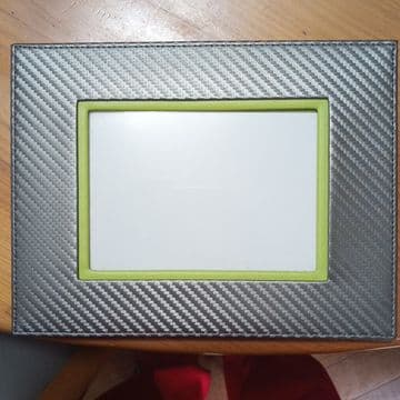 レクサスの写真立てです。