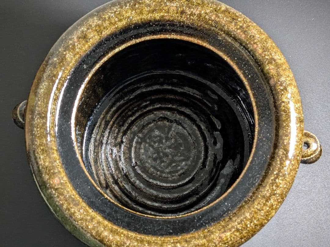 【上作】唐津焼　十三代中里太郎右衛門　叩き朝鮮唐津耳付水指　定価81万円