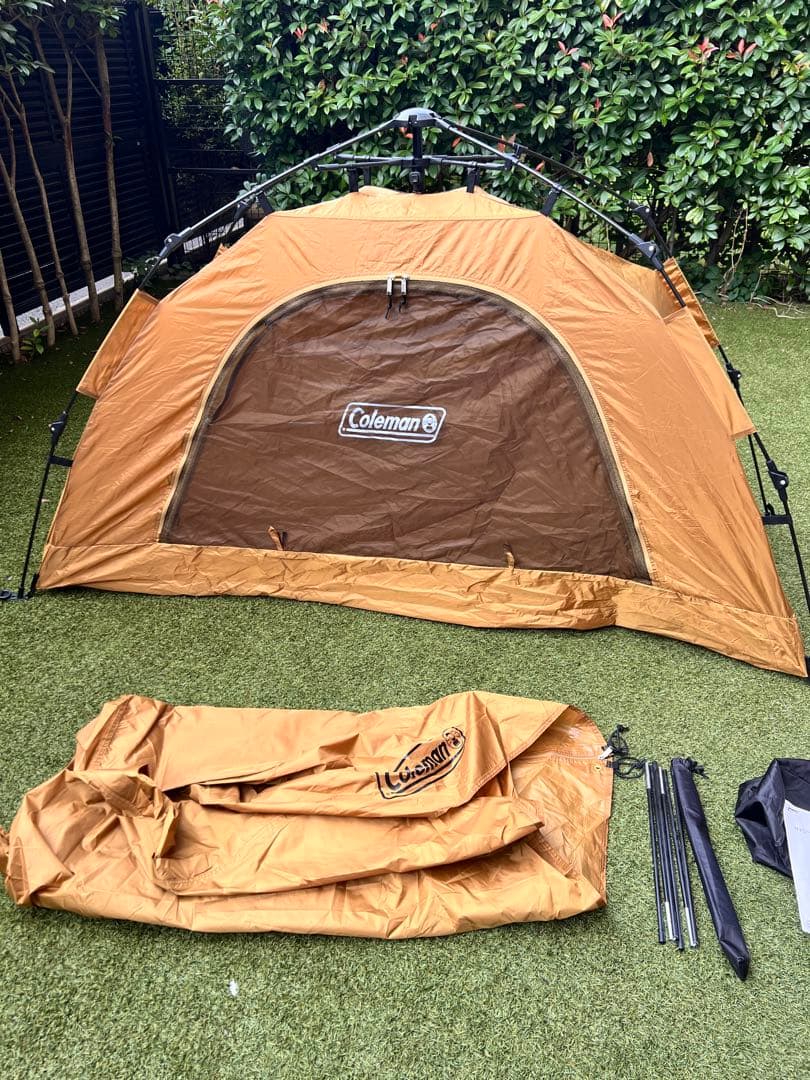 Coleman ソロキャンプテント 外で芝生1回使用　ワンタッチ