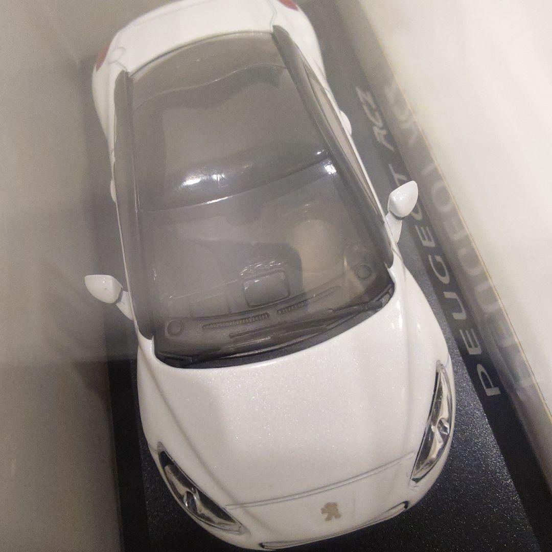 徐々にお値引き♪ Peugeot RCZ 2013 ミニカー 1/43 ホワイト