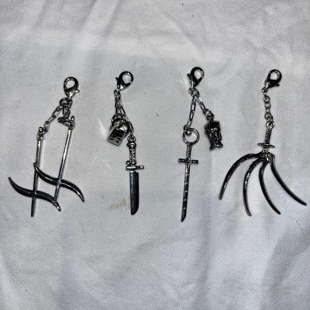 ちぃさん専用　BLEACH　斬魄刀チャーム　合計4本