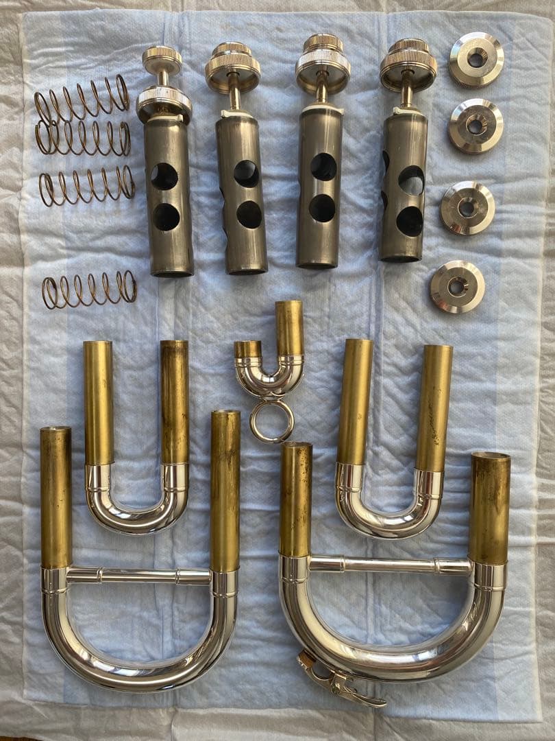 ヤマハ ユーフォニアム YEP-321 銀メッキ ケース付き