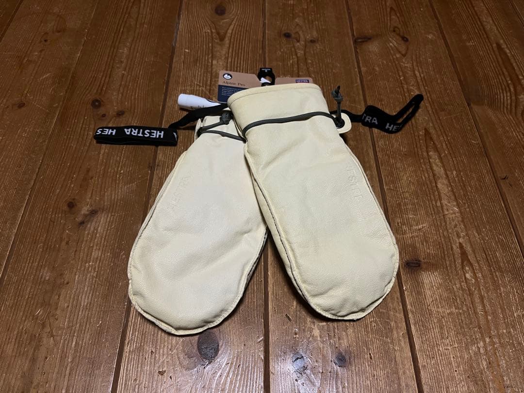 hestra wakayama 新品　未使用