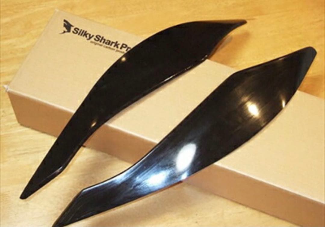 クラウン アイライン