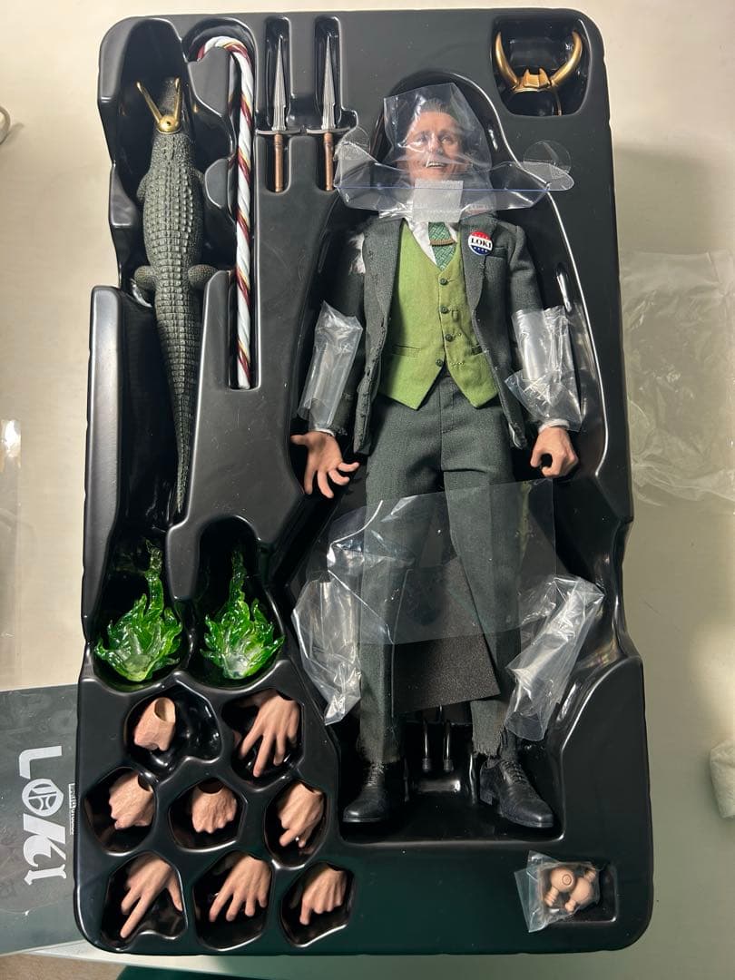 ホットトイズ TMS066 ロキ大統領 President Loki 1/6