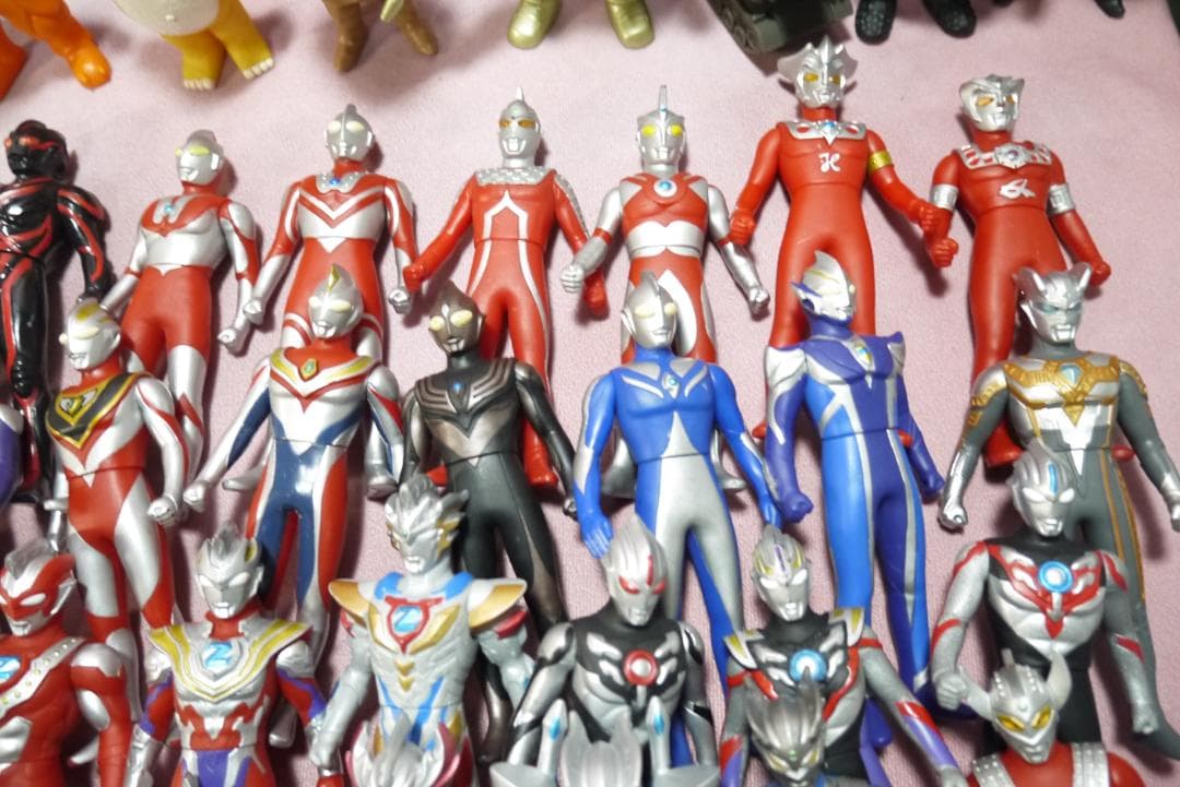 ウルトラヒーローシリーズ500　ウルトラ怪獣シリーズ500　ソフビ117体
