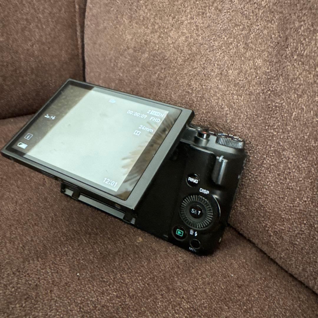 【中古訳アリ】デジカメ　CASIO EXILIM EX-ZR1000 BK