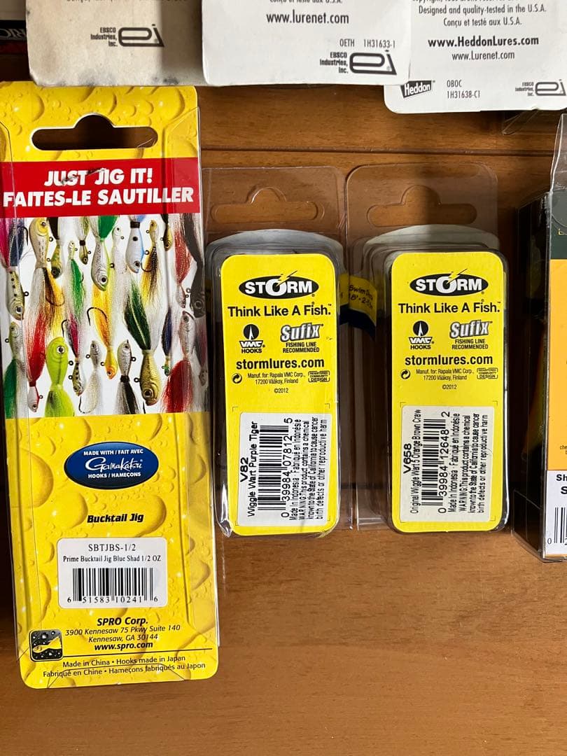 未使用　アメリカンルアー11個セット(へドン、バグリー、ストーム他)