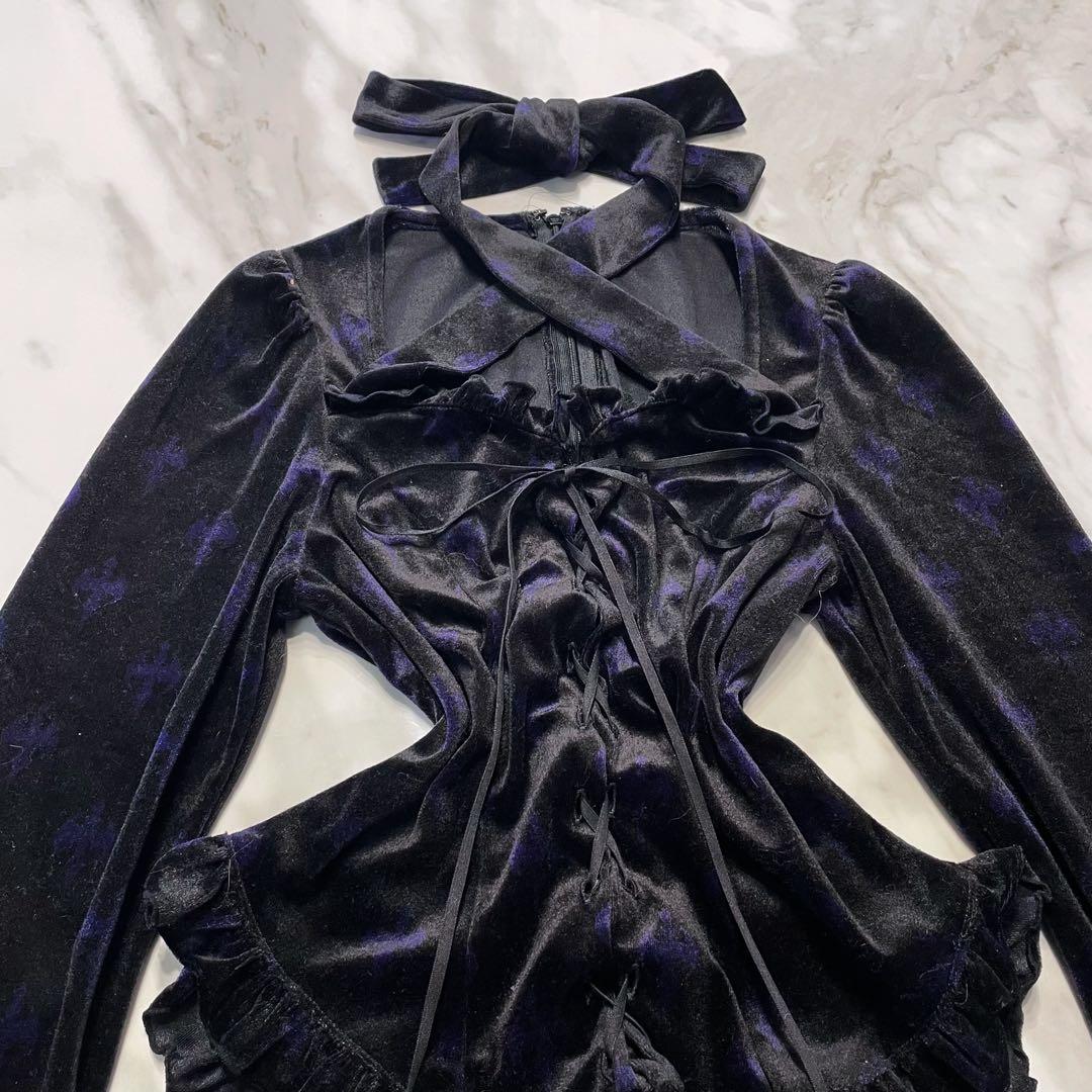 BLACK PEACE NOW♡ブラックピースナウ　ベロア編み上げリボントップス