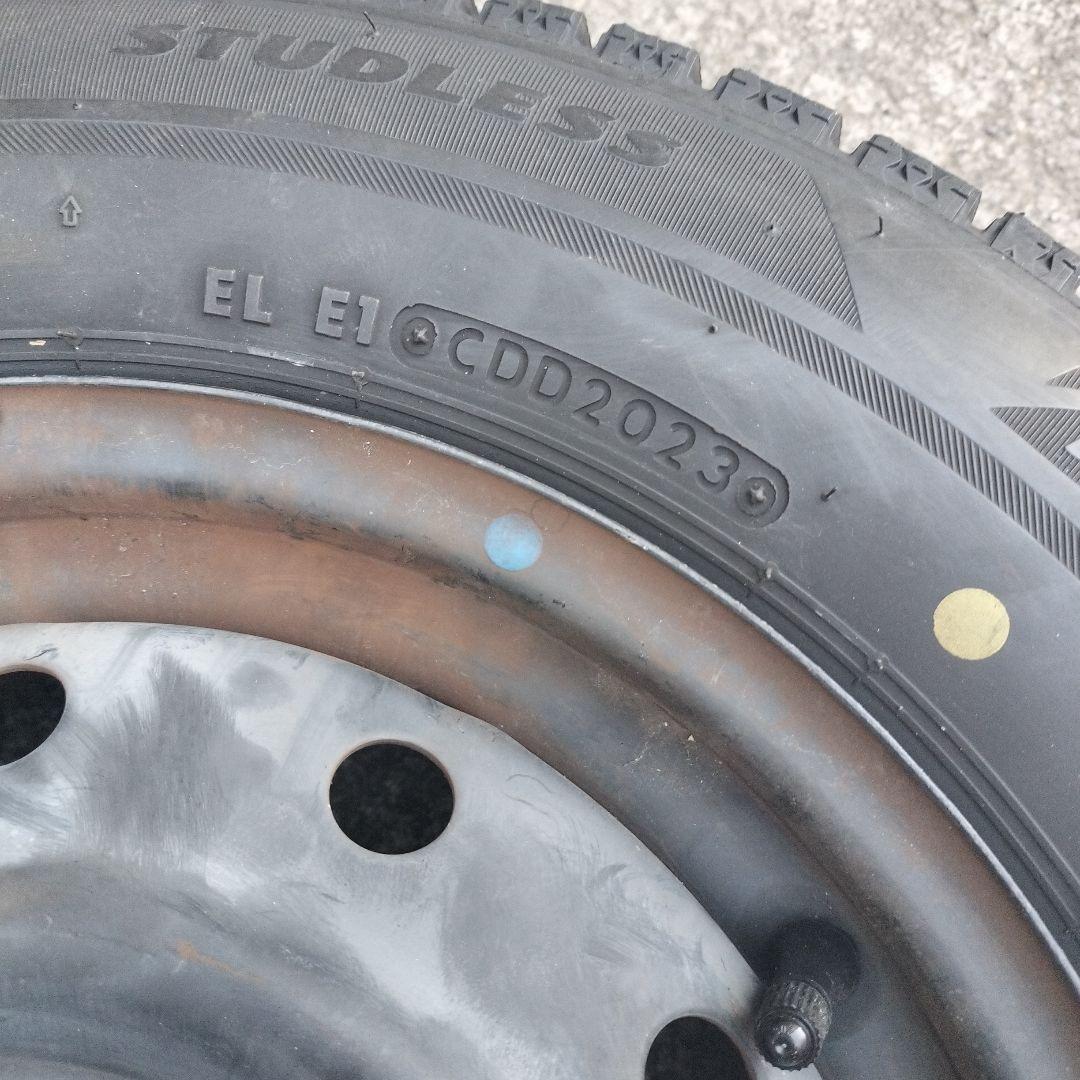 145/80R13 スチールホイル付きスタッドレスタイヤ4本セットの内2本 ①
