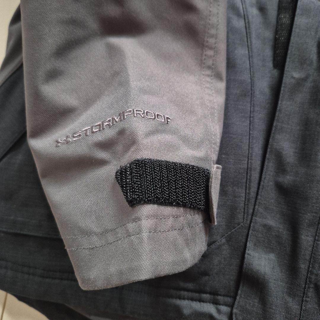 アンダーアーマー☆スノーボード、スキーウェア☆上下セット☆S～M