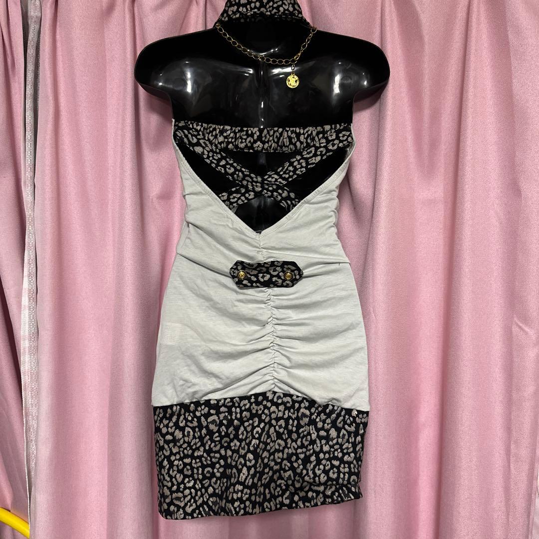 未使用　d.i.a ノースリーブミニワンピース レオパード柄