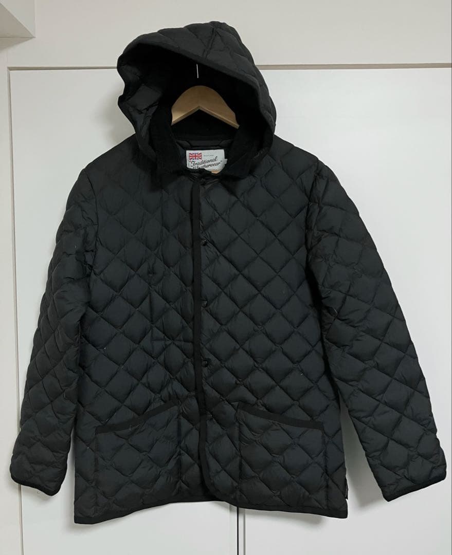Traditional Weatherwearのキルティングダウンジャケット