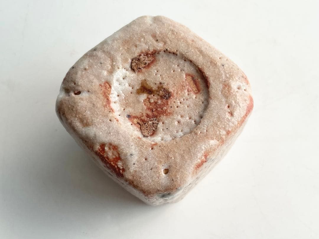 陶芸家　滝川恵美子　志野　四方猪口　ぐい呑　酒器　志野焼　美濃　共箱