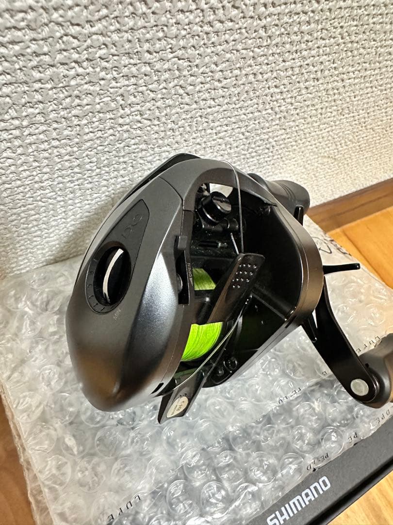 エクスセンスDC EXSENCE DC XG LEFT 3釣行のみ使用 傷なし