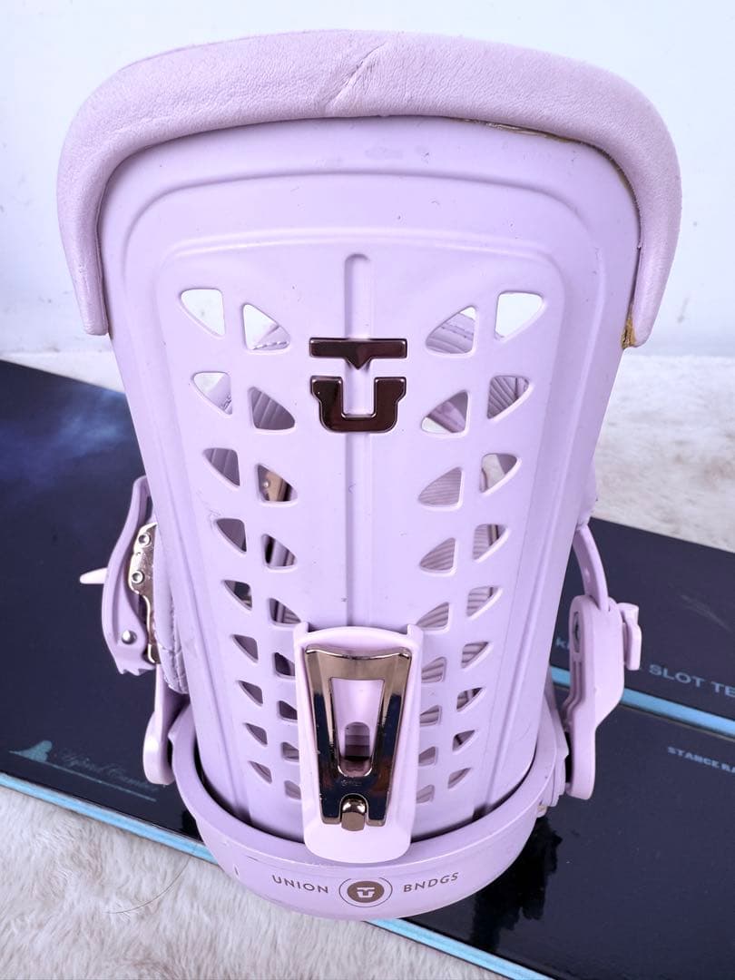 すぐに滑走可能♪ 一流メーカーで揃えた 綺麗なレディース向け3点セット♪