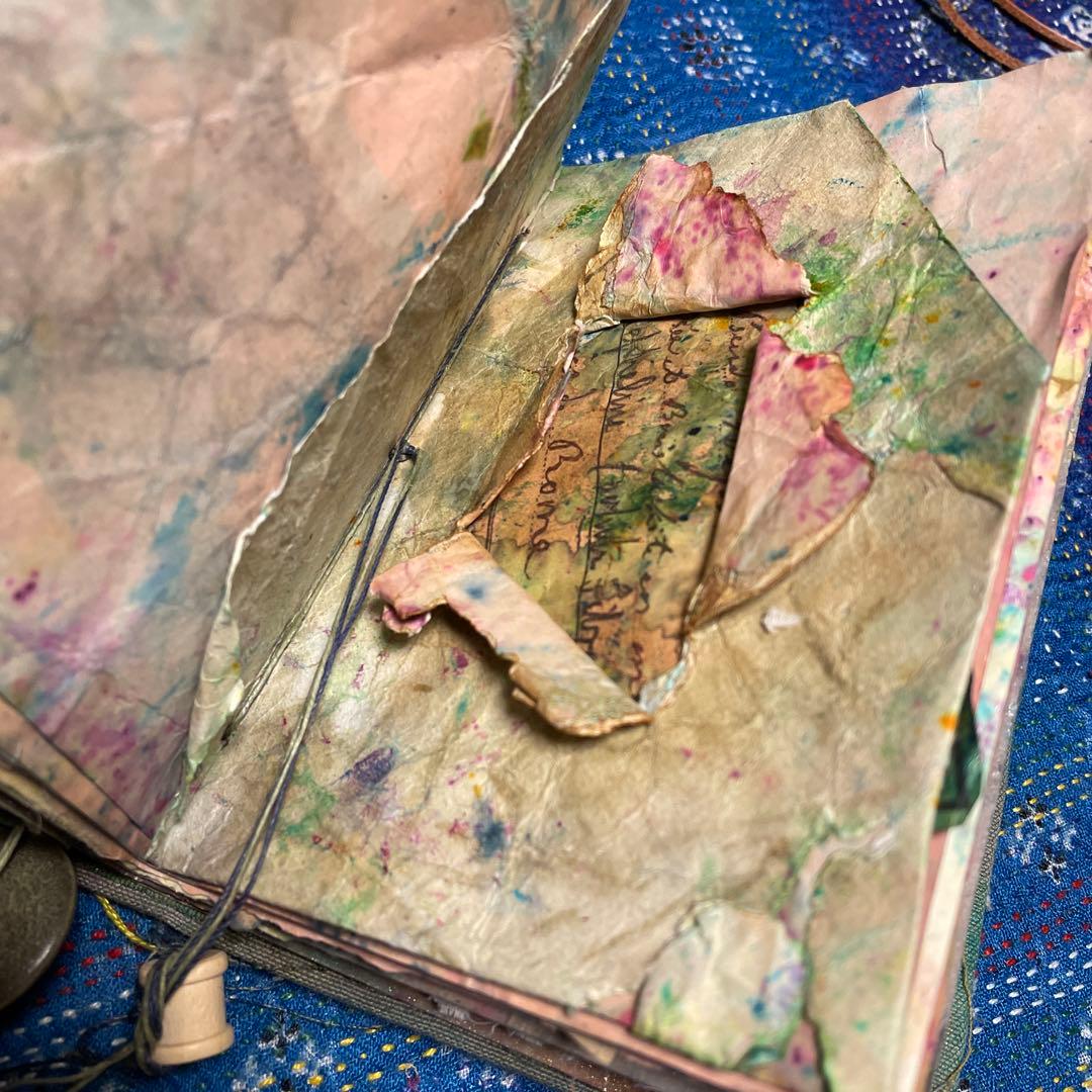 庭の本棚 「襤褸の本9〜異世界の街〜」 　ジャンクジャーナル