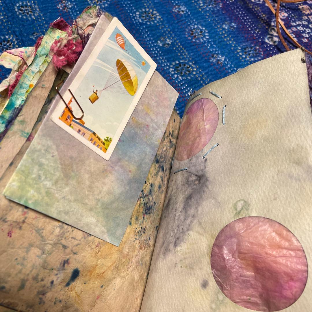 庭の本棚 「襤褸の本9〜異世界の街〜」 　ジャンクジャーナル