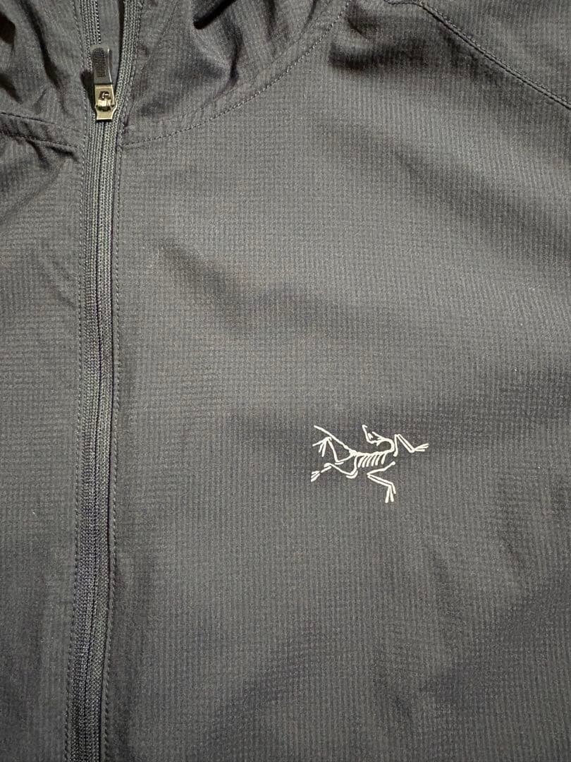 【美品】アークテリクス インセンドフーディ XS ブラック