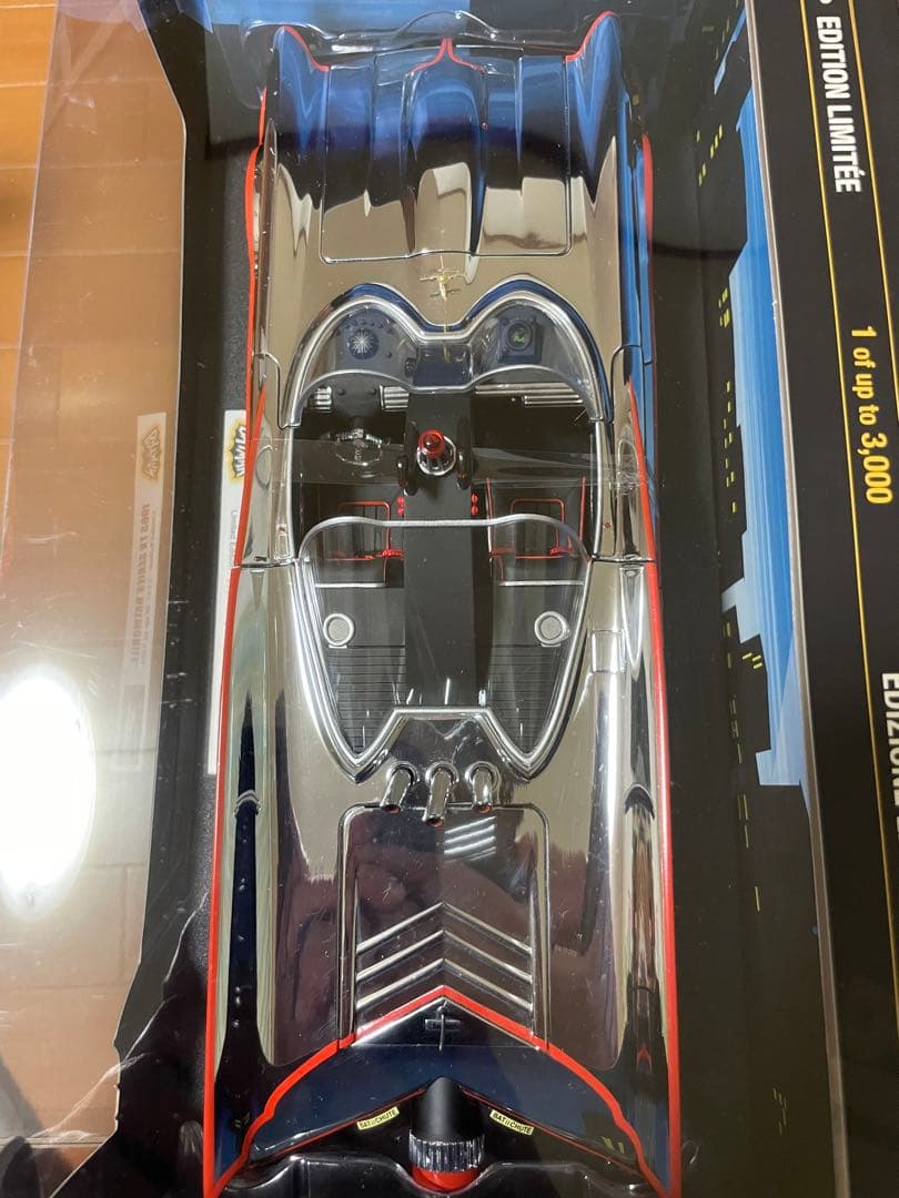 1/18 MATTEL バットモービルTVシリーズ1966 クローム