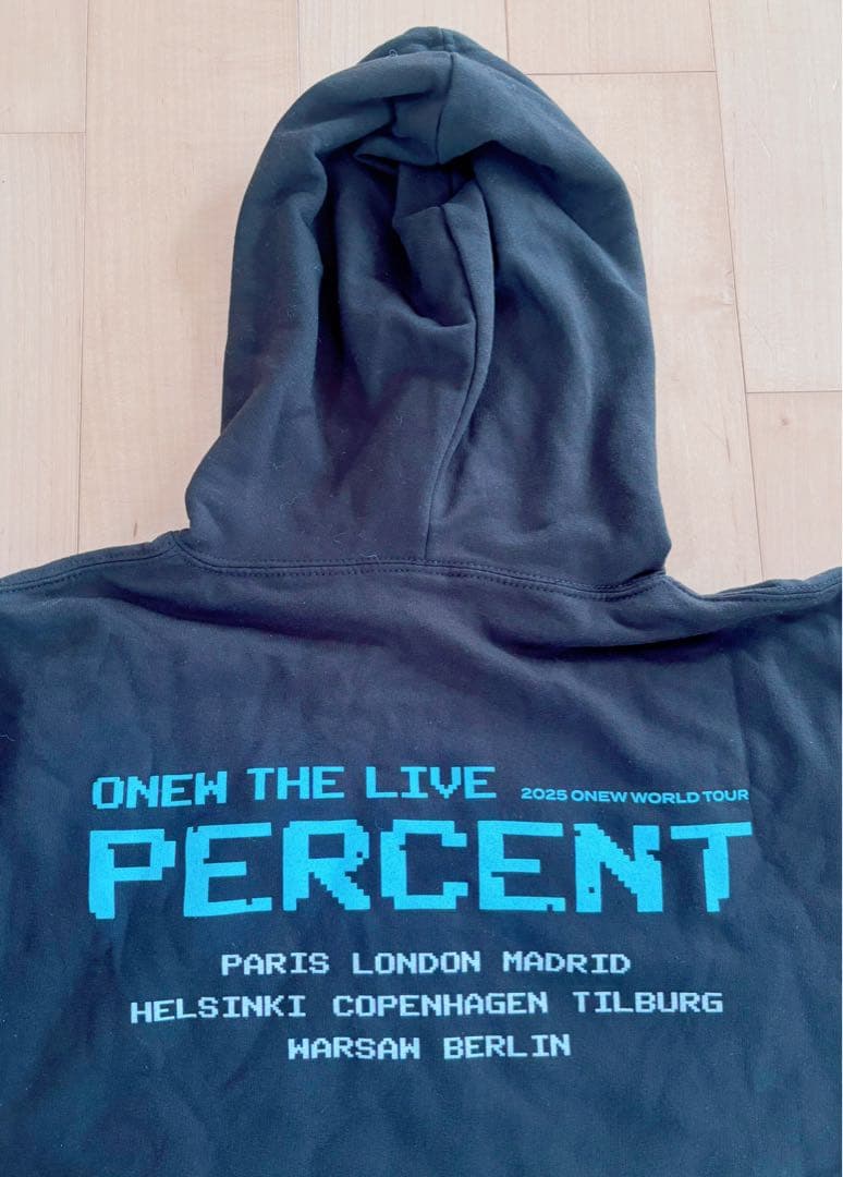 オニュ ONEW ヨーロッパツアー フーディー パーカー ブラック SHINee