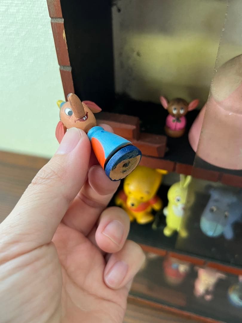 Disney ディズニー まんがこけし 19体　木製 飾り棚 昭和レトロ