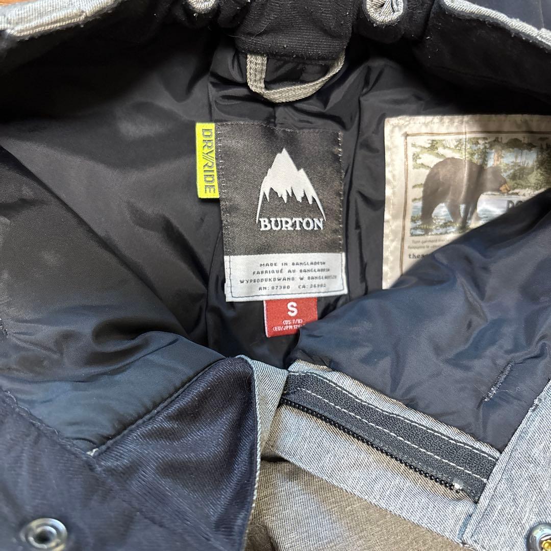 BURTONスノーウエアキッズ上下Sサイズ