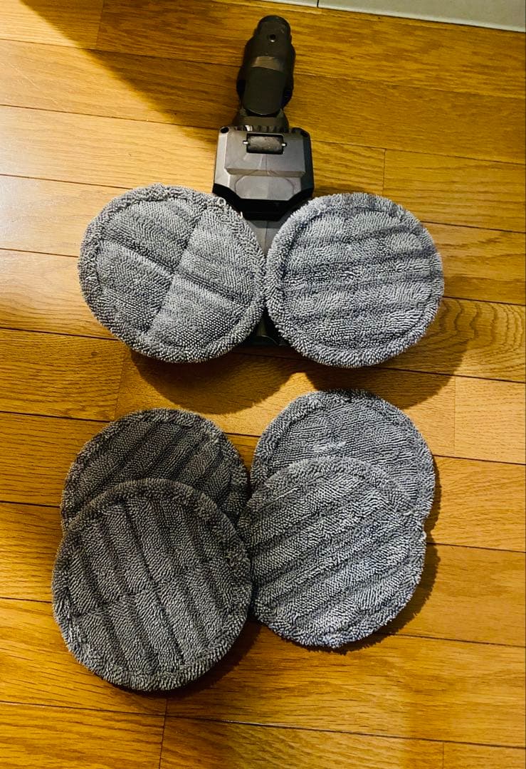 【豪華セット】ダイソンV10＋水拭きヘッドRULA＋壁穴不要スタンド＋付属品付