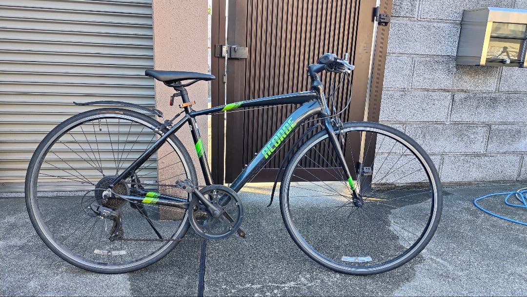 綺麗です。アルミフレームロードバイク7段変速サイズ700✕28C手渡し対応のみ！