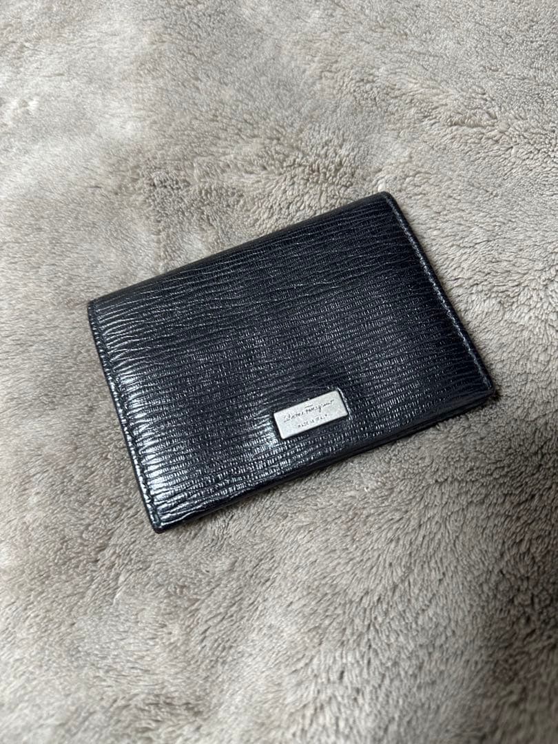 サルヴァトーレ フェラガモ　カードケース 名刺入れ