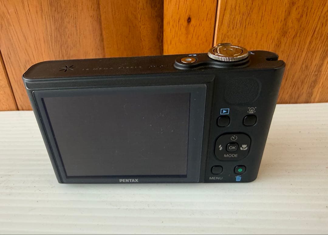 PENTAX OptioブラックRZ18デジカメ(a42)