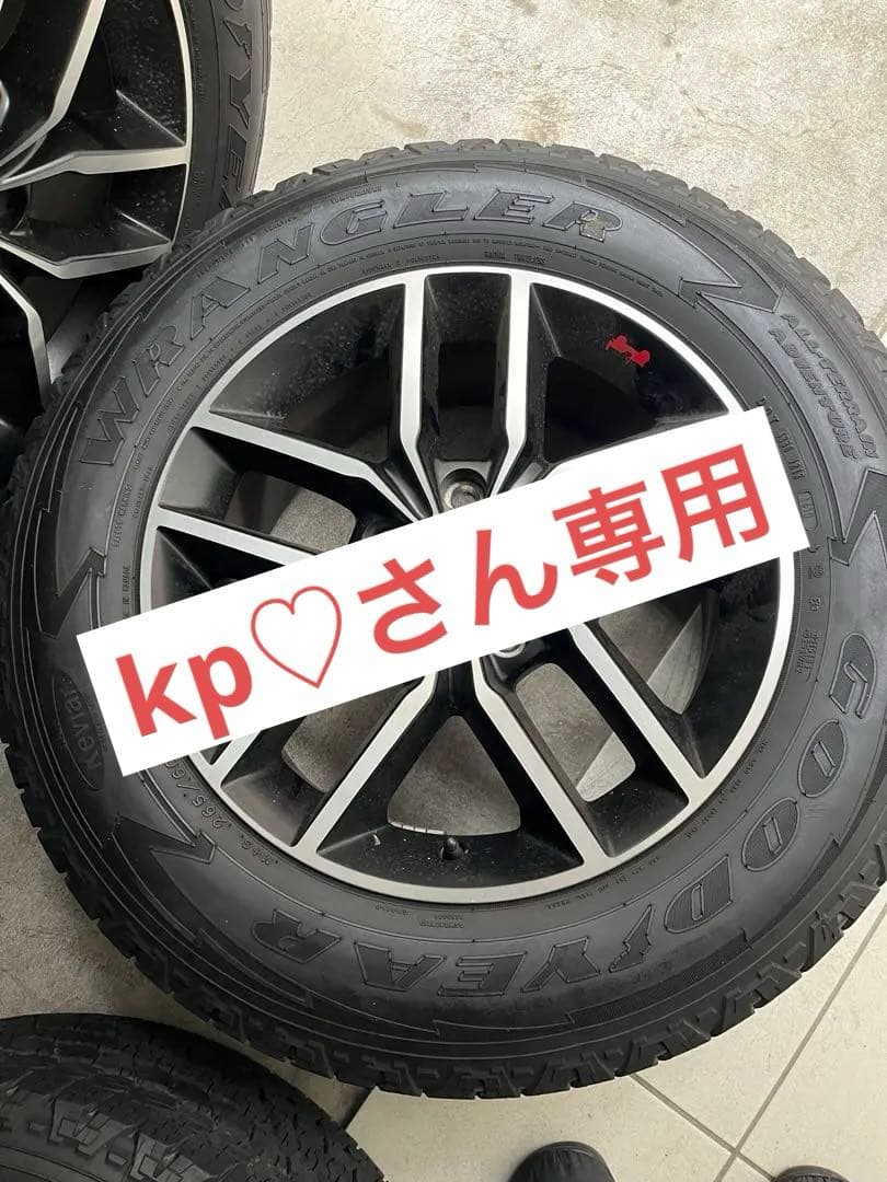 JeepグランドチェロキーWK36タイヤホイールセット4本(265/60R18)