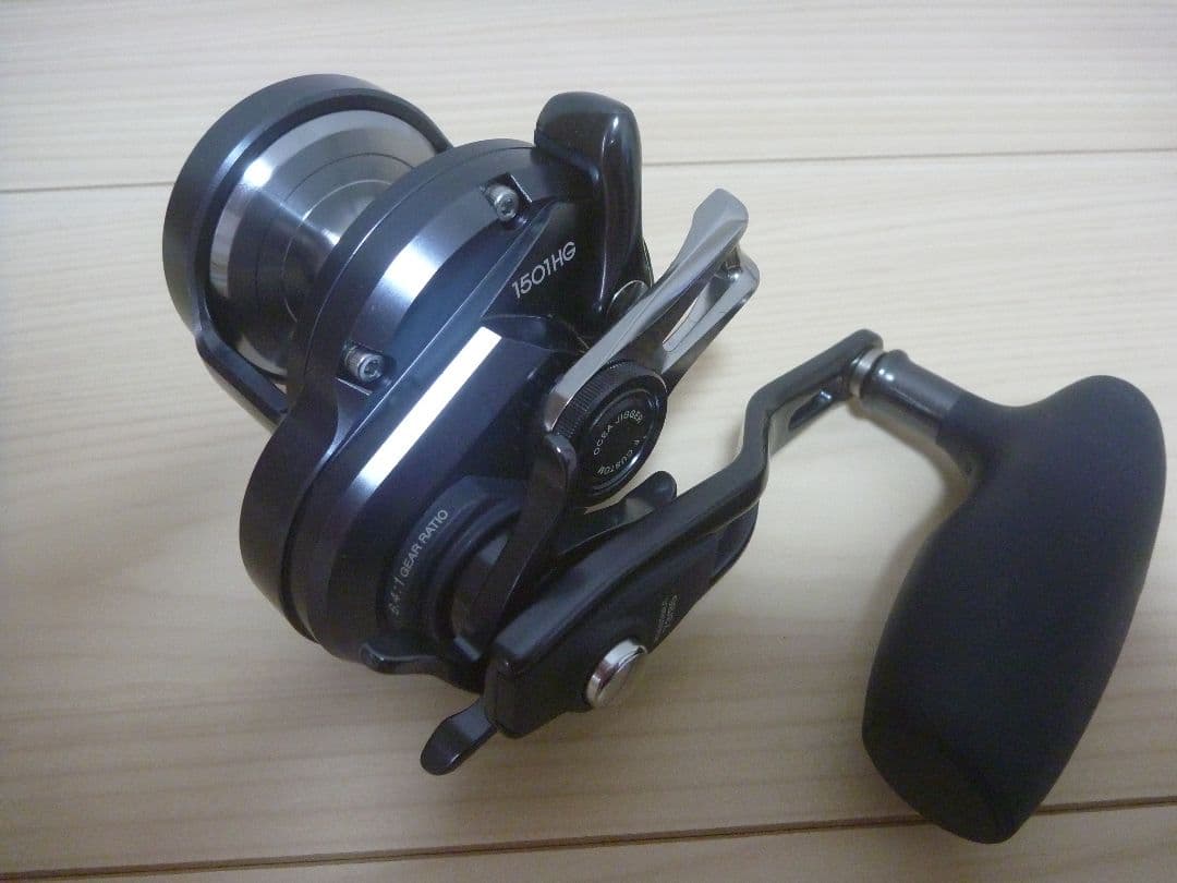 【新品未使用】シマノ　19オシアジガーFカスタム　　 1501NRHG LEFT