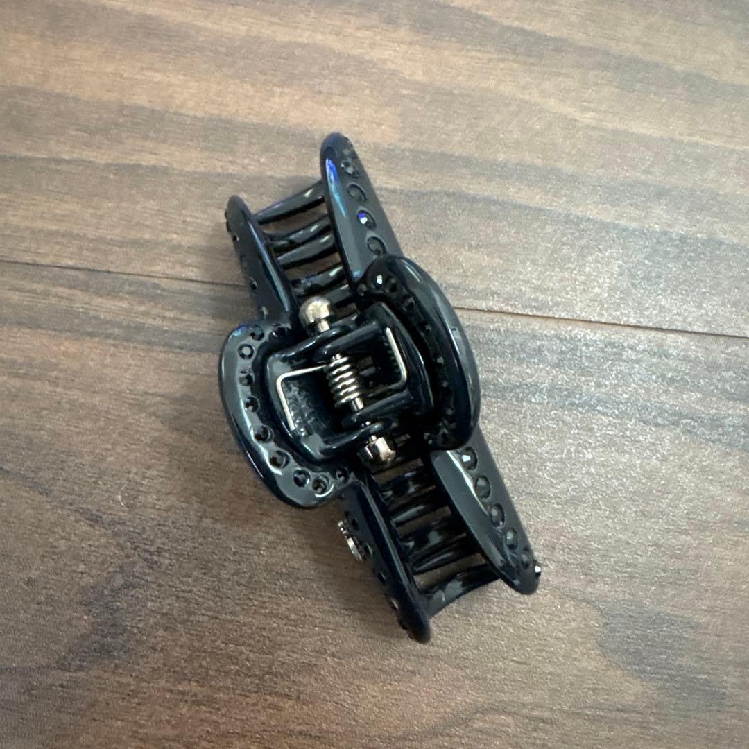 アッカ　ヘアークリップ