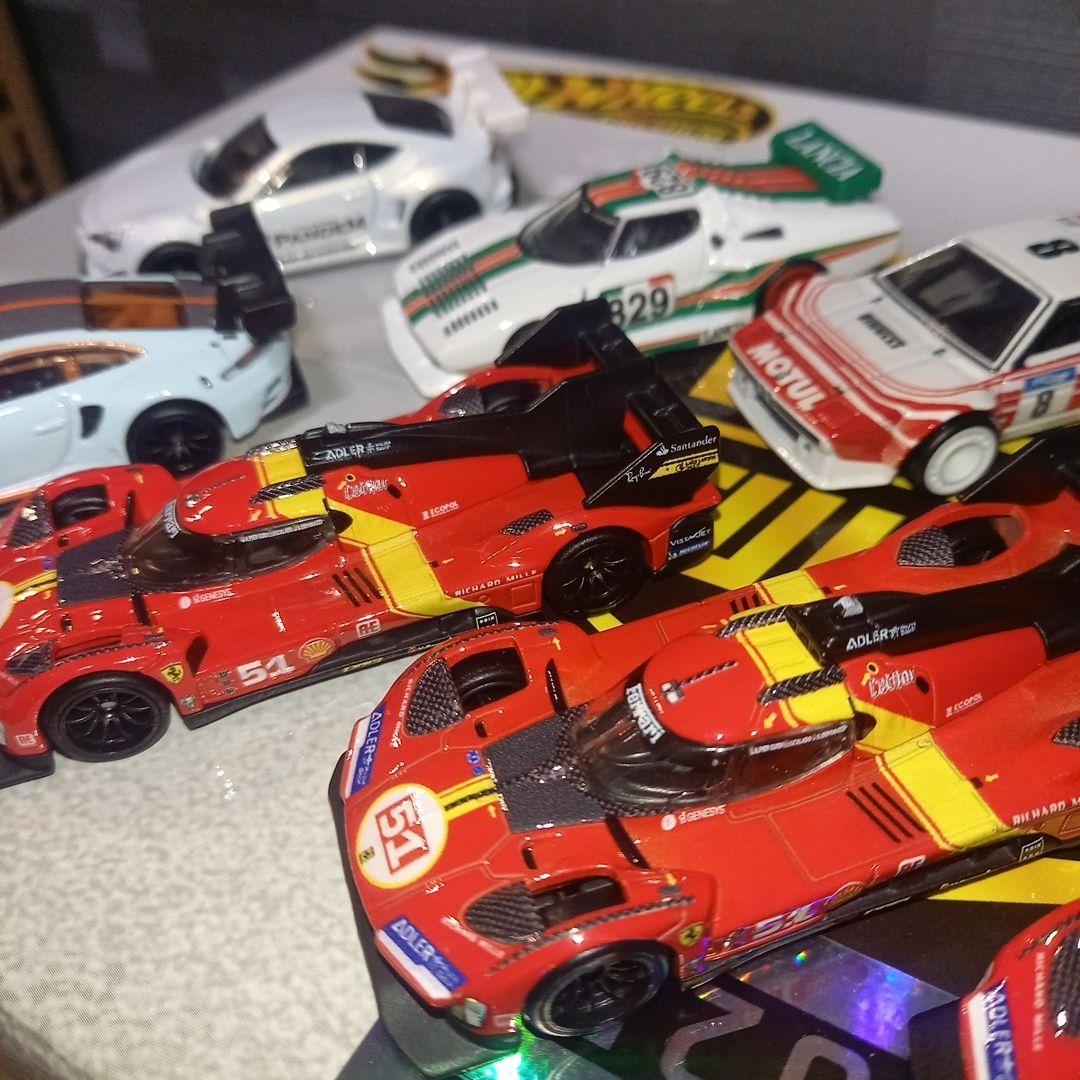 ホットウィール フェラーリ499PポルシェGT3R992 BRZ 