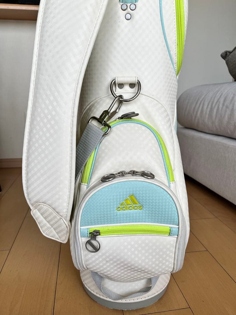 良品adidas アディダス　カート型キャディバッグ レディース　軽量　8.5型