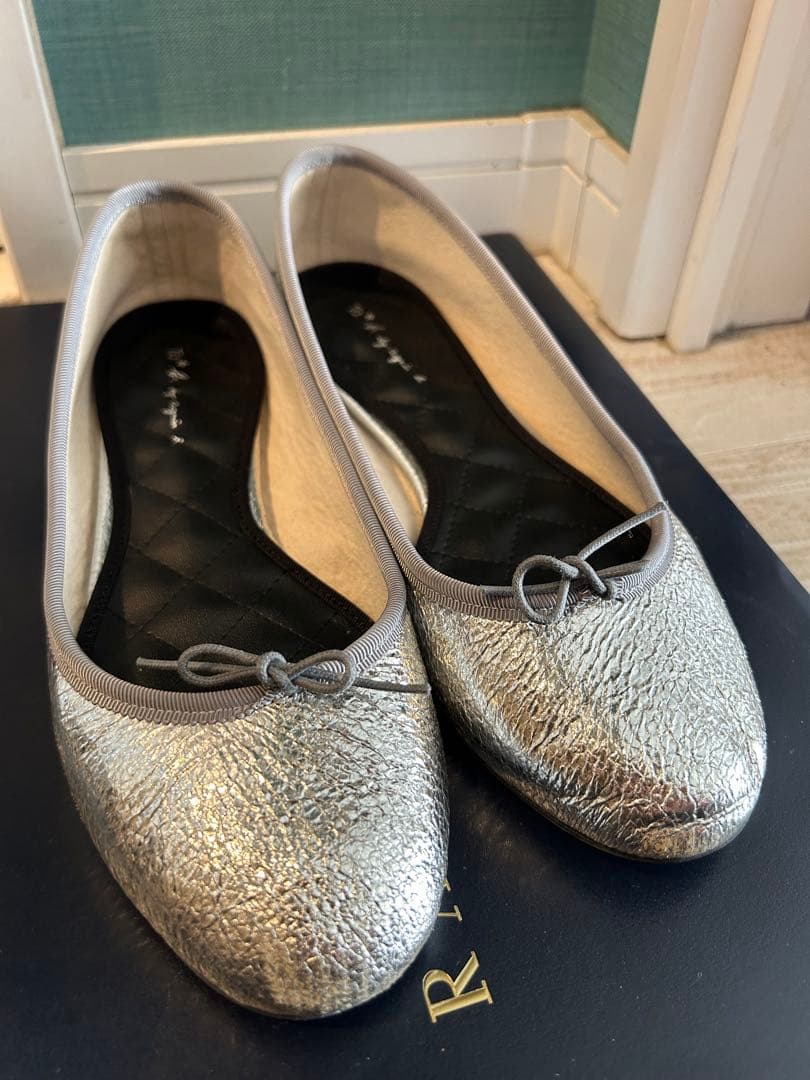 アニエスベー　シルバーフラットシューズ