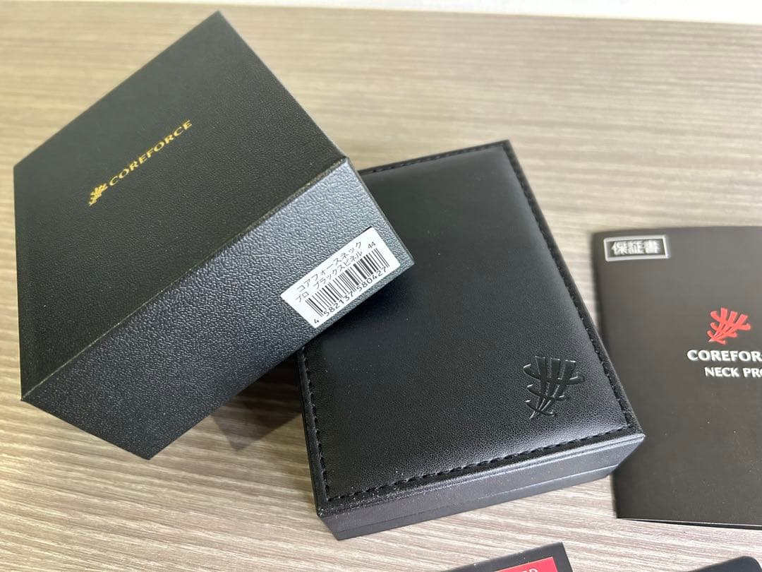 極美品 COREFORCE NECK PRO BLACK SPINEL 44cm