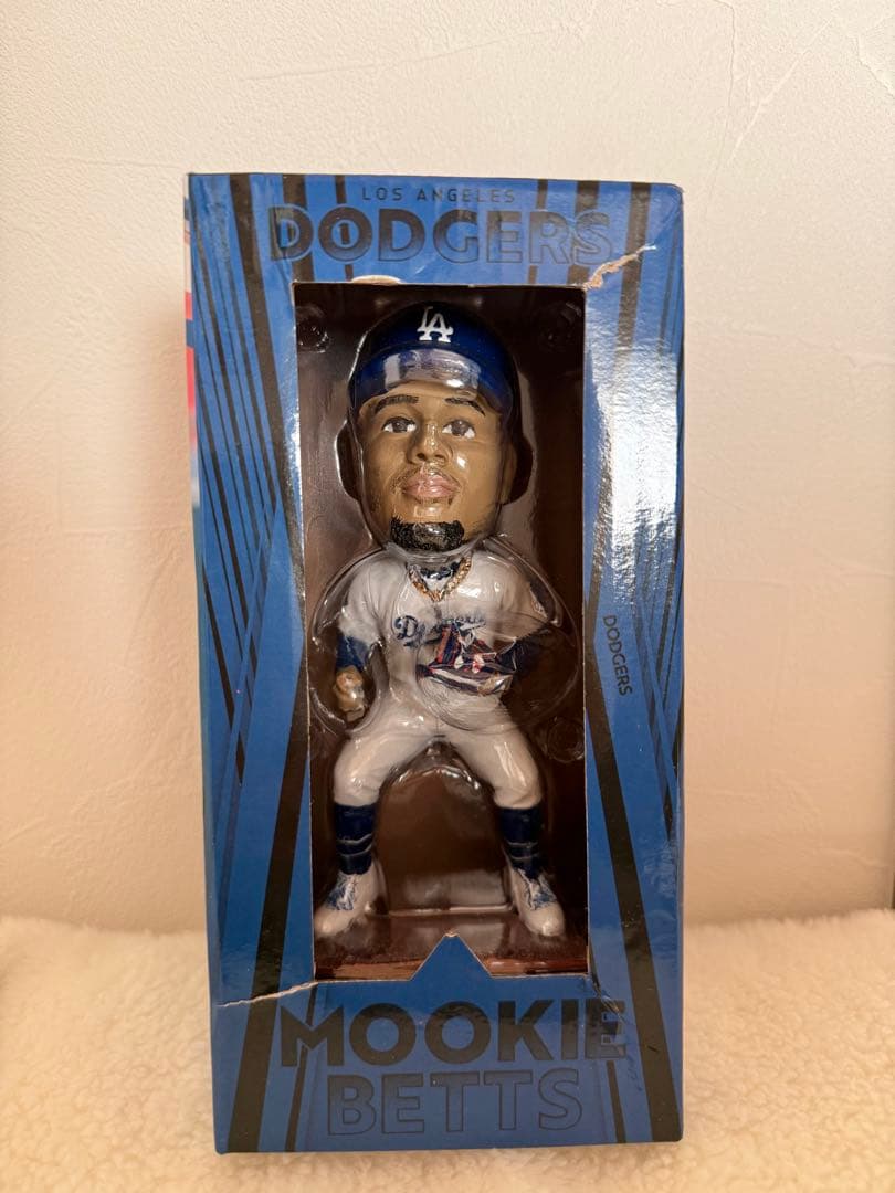 値下げしました‼︎　ロサンゼルス・ドジャース ムーキー・ベッツ ボブルヘッド