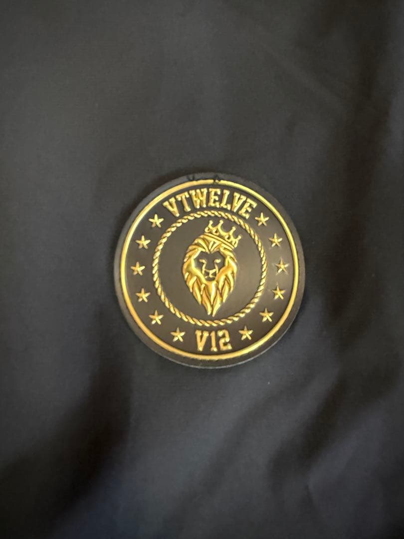 新品正規品【V12/XL】TAPE JKTナイロンジャケットブルゾン撥水防風